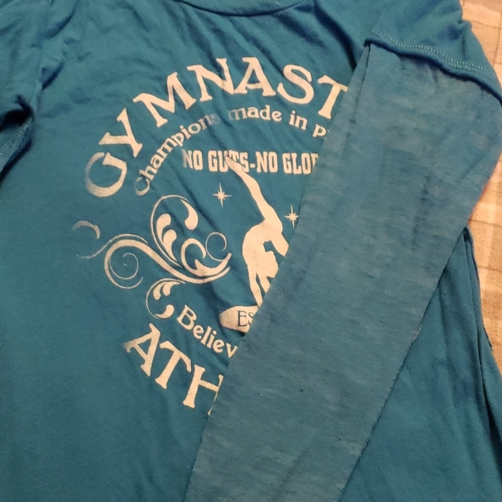 Gymnastics shirt w/burnout sleeves